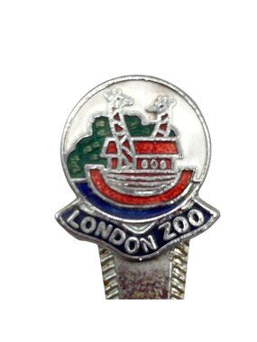 London Zoo Souvenir Collectible Silver-Plated Teaspoon W/ Giraffe & Ark Design